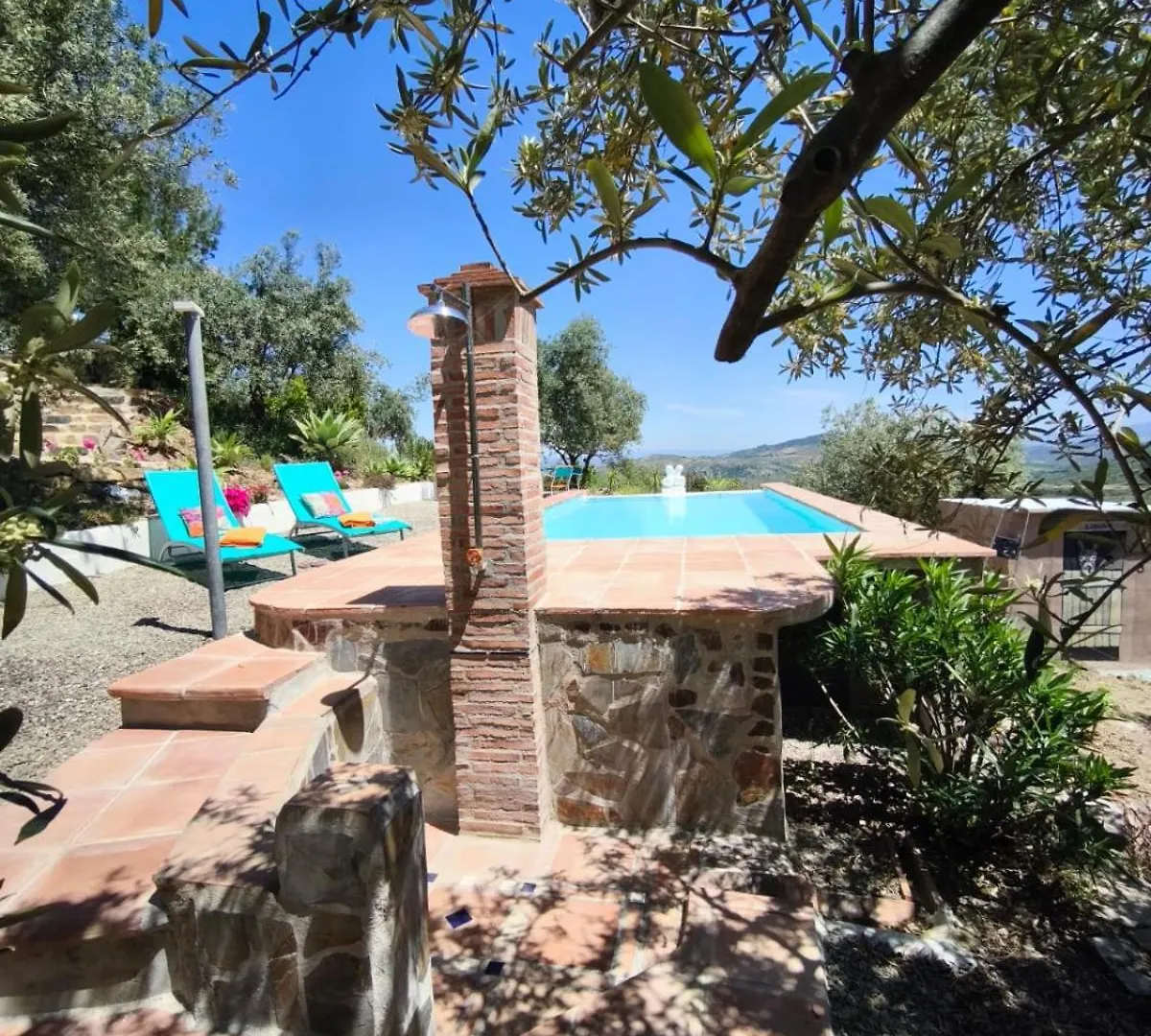 Kuenstlerhaus Finca Madreselva Mit Atemberaubenden Weitblick Mit Infinitypool, Kleinen Teichen Und Vielen Sitzplaetzen In Tolox Malaga Im Nationalpark Sierra De Las Nieves, Ideal Fuer Entspannung, Aber Auch Zum Wandern 0*,  Spain